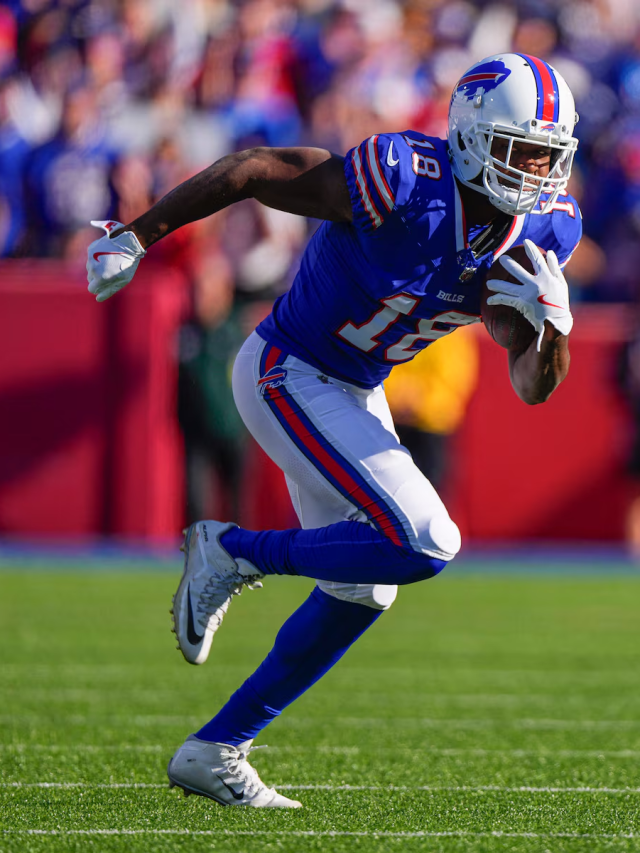 Amari Cooper rejoins Raiders on one-year deal